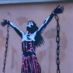 Ilaria Salis, a Roma spunta murale vicino l’ambasciata d’Ungheria