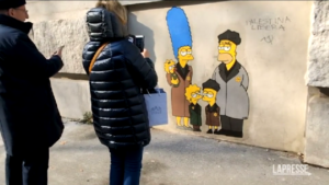 Milano, imbrattato murales dei Simpson a Memoriale Shoah