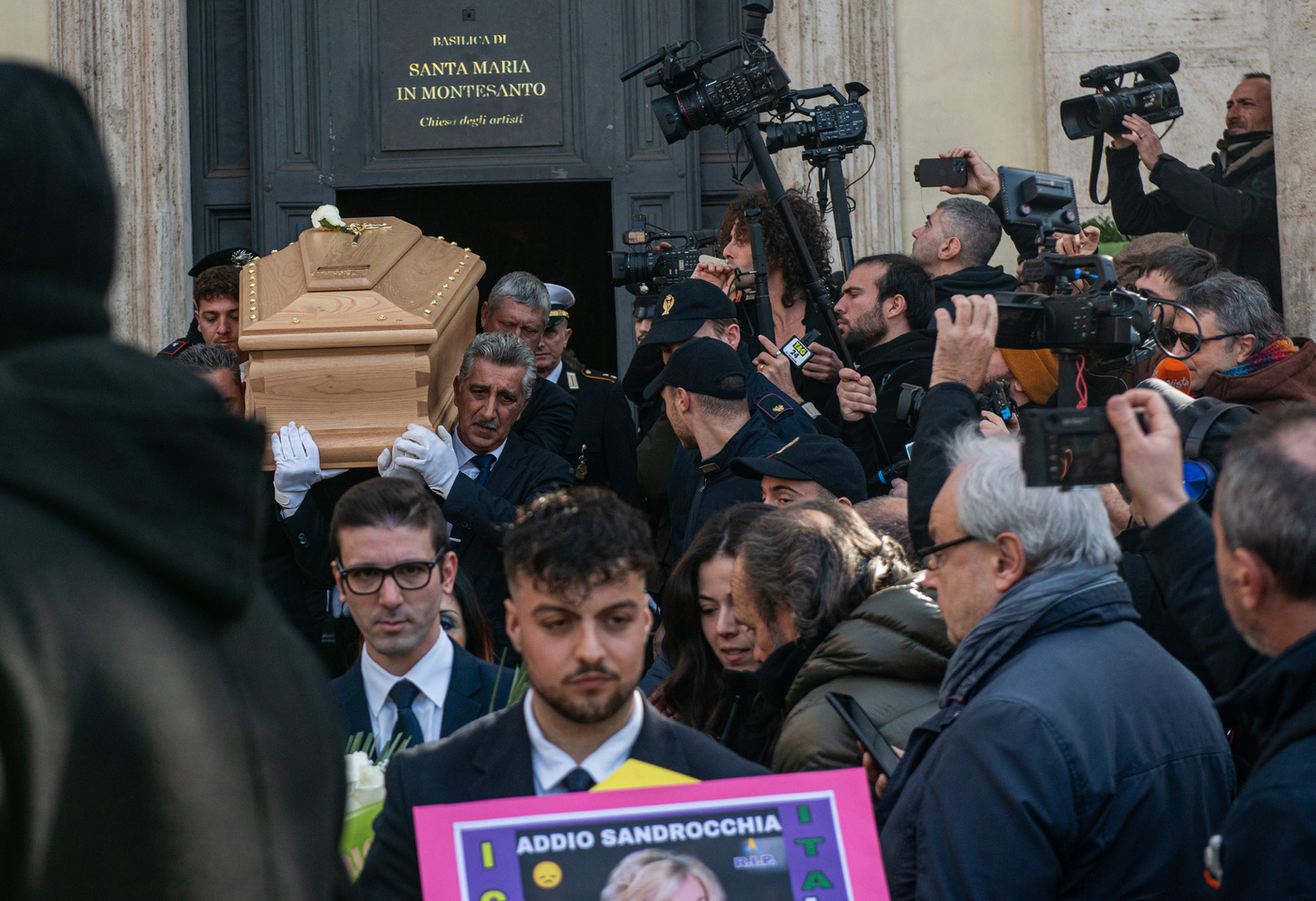 Roma, i funerali di Sandra Milo Roma, i funerali di Sandra Milo