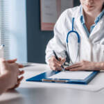 Sanità, stressati e sfiniti: 7 medici su 10 pronti a lasciare il posto di lavoro