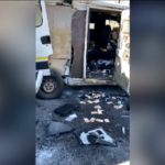 Sassari, mezzi bruciati e soldi per terra dopo l’assalto al portavalori