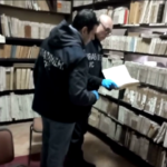 Capri, Carabinieri sequestrano Biblioteca comunale ‘Bladier’: le immagini