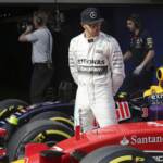 Hamilton, arriva alla Ferrari l’uomo dei record