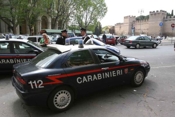 Incidente mortale sul lavoro , il portiere di uno stabile muore cadendo da un'altezza di circa 30 metri