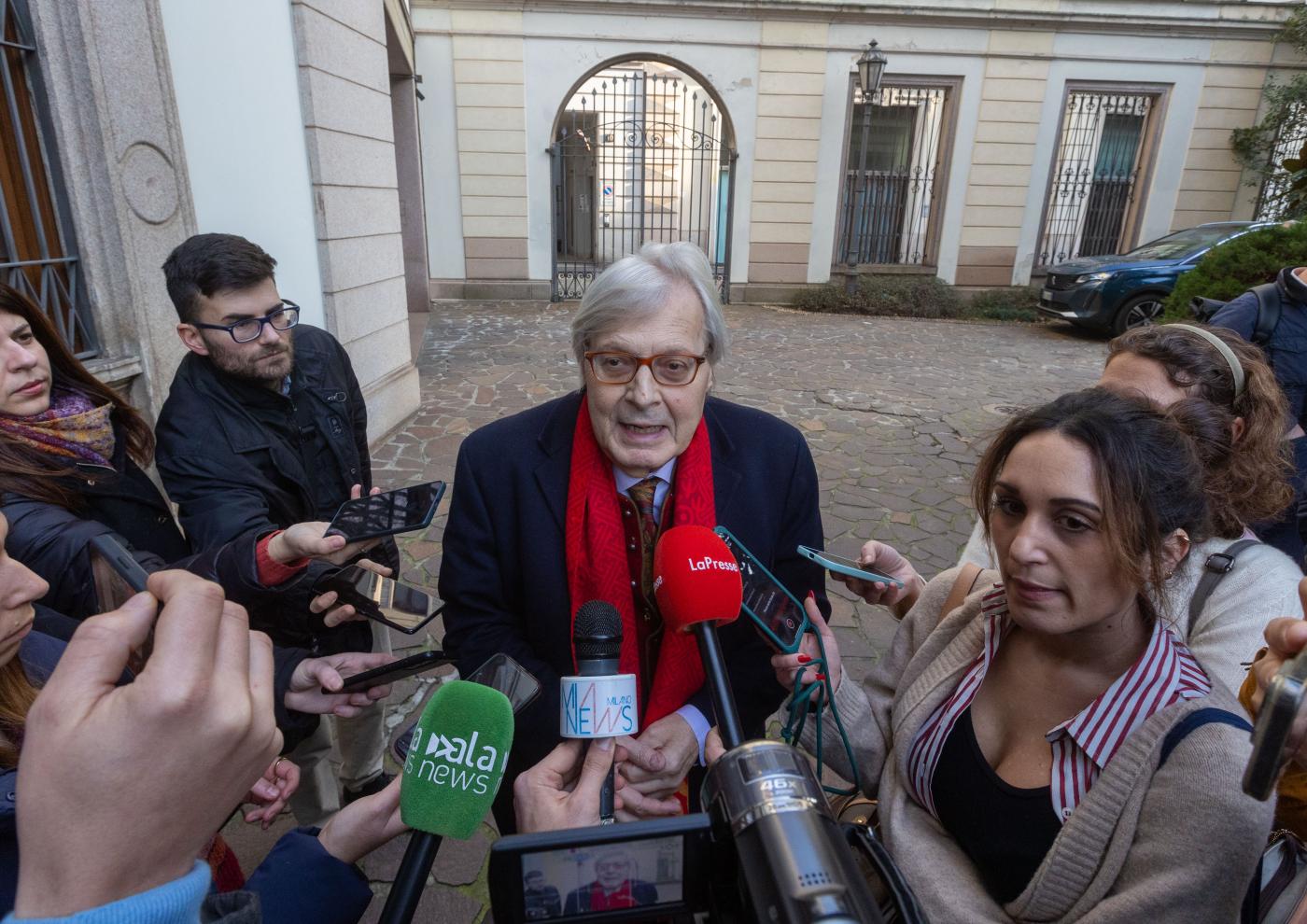 Vittorio Sgarbi, Meloni accetta le sue dimissioni