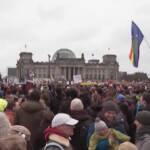 Germania, in 150 mila a Berlino contro l’estrema destra