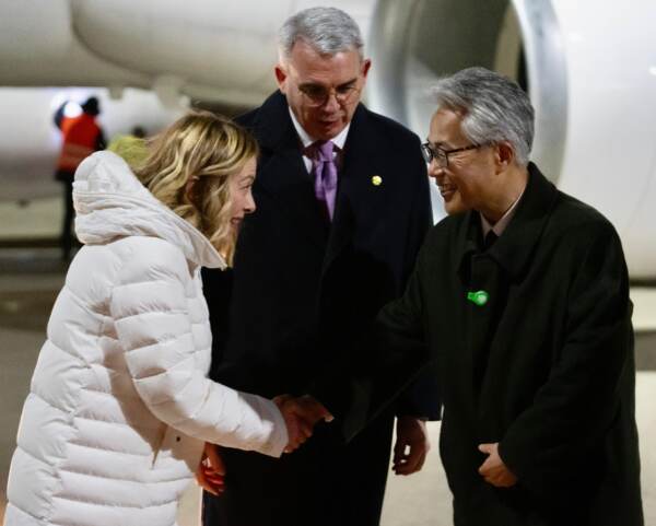 Italia-Giappone: Meloni a Tokyo, in agenda Kishida e incontro con imprese nipponiche