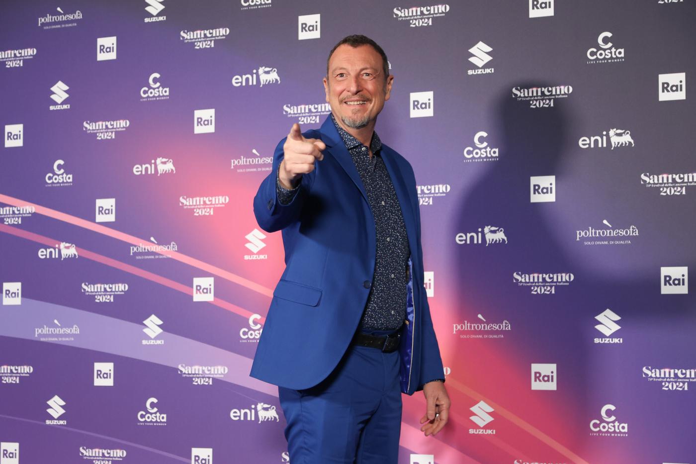 Sanremo, Amadeus lancia il suo 5° Festival: “Chiudo con una festa bellissima”