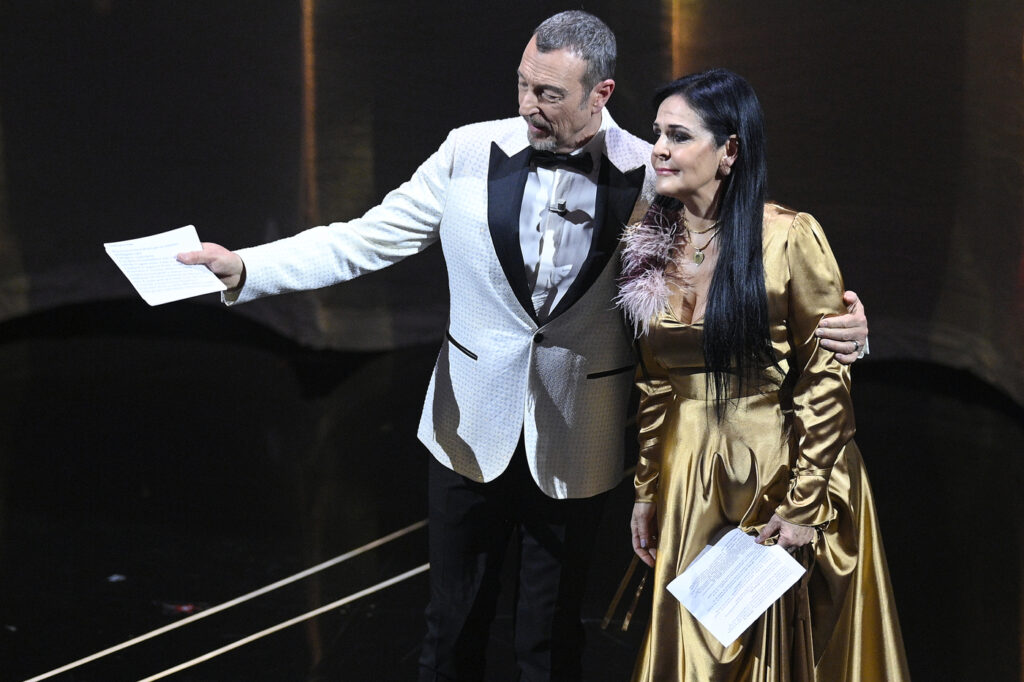 Galleria foto 'Sanremo 2024, le foto della prima serata' - foto 19