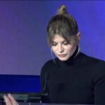 Sanremo, Alessandra Amoroso legge gli insulti ricevuti sui social