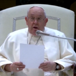 Papa Francesco: “Ci vuole la pace, la guerra è sempre è una sconfitta”