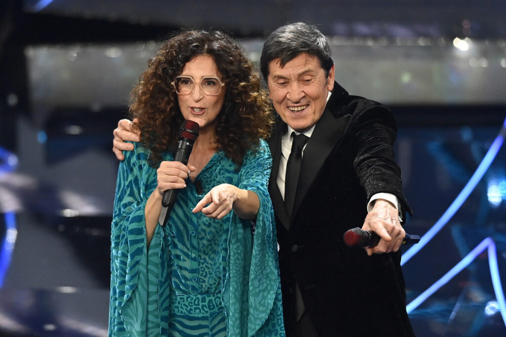Galleria foto 'Sanremo 2024, le foto della terza serata' - foto 17