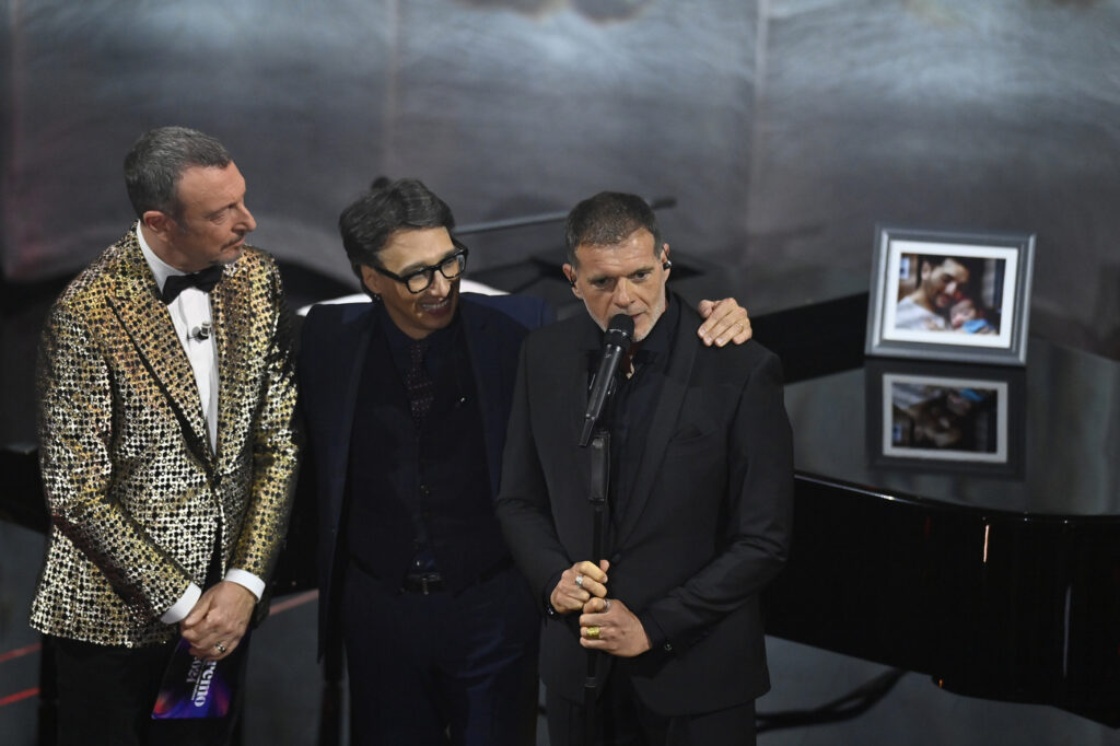 Galleria foto 'Sanremo 2024, le foto della terza serata' - foto 14