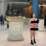Roma, blitz di attivisti ai musei Capitolini: donna si spoglia per protesta