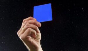 Calcio, Fifa: “Sul cartellino blu notizie errate e premature”