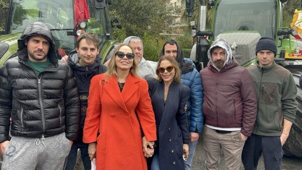 Ornella Muti arrivata a Sanremo: “Sosteniamo lotta agricoltori”