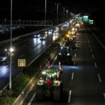 Agricoltori, 200 trattori in corteo sul Gra di Roma