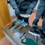 Napoli, armi e munizioni: denunciati due giovani