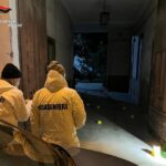 Avellino, muore 54enne accoltellato nel cortile di casa