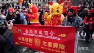 Londra, a Chinatown le celebrazioni del Capodanno lunare