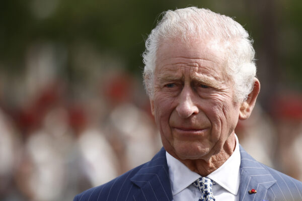 Regno Unito, re Carlo III ringrazia per il sostegno dopo la diagnosi del cancro
