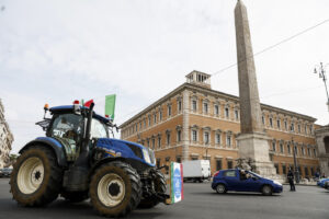 Agricoltori, spaccature su manifestazione a Roma: ci sarà anche l’estrema destra
