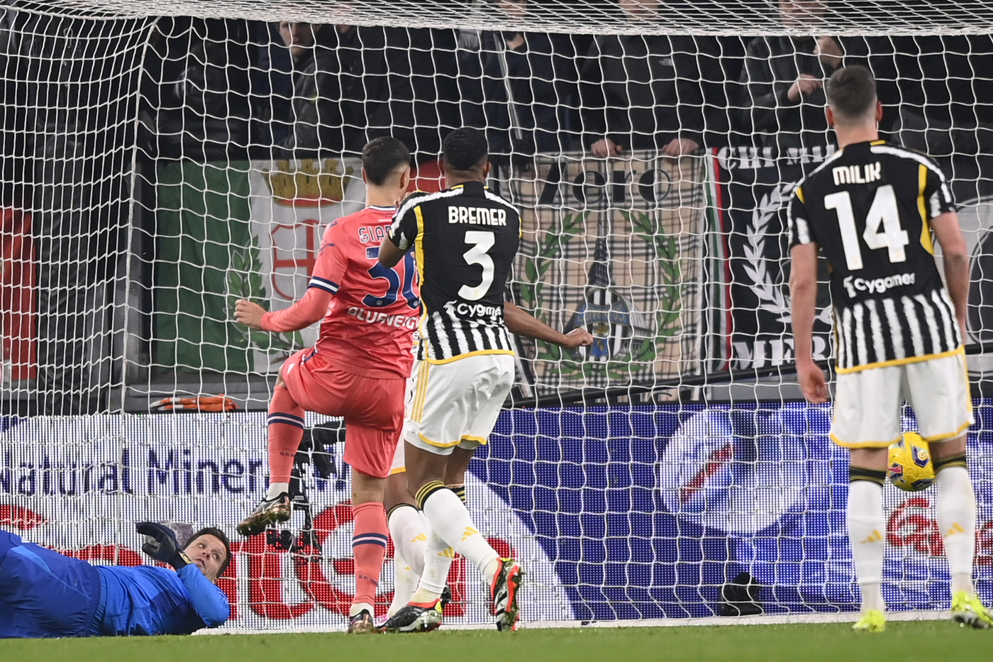 Juventus-Udinese 0-1, scivolone bianconero: è fuga Inter