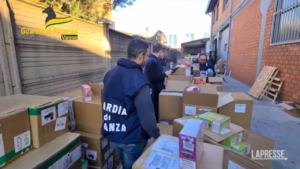 Varese, sigarette elettroniche pericolose: sequestrate 12 tonellate