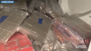 Milano, nascondeva 885 kg di hashish: arrestato 35enne