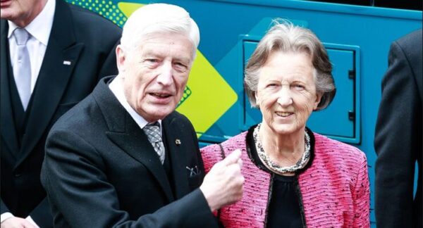 Olanda, ex premier e moglie muoiono con eutanasia ‘mano nella mano’