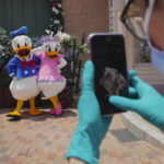 Disneyland, Paperino e Topolino vogliono un sindacato