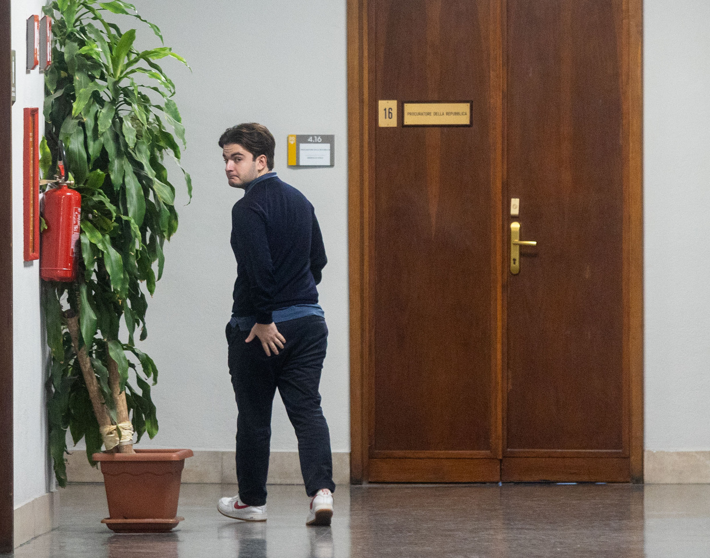 Caso La Russa jr, la difesa della 22enne: “Tracce droga stupro nei capelli”