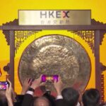 Capodanno lunare, Borsa Hong Kong riapre e celebra l’anno del Drago