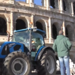 Agricoltori, trattori da Caserta al Colosseo