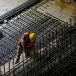 Crollo Firenze, operai Gkn: “Che sia sciopero generale”