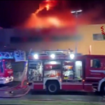 Monza-Brianza, incendio in zona industriale: 60 vigili del fuoco al lavoro