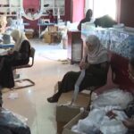 Gaza, la fabbrica di Rafah che fornisce pannolini alle famiglie