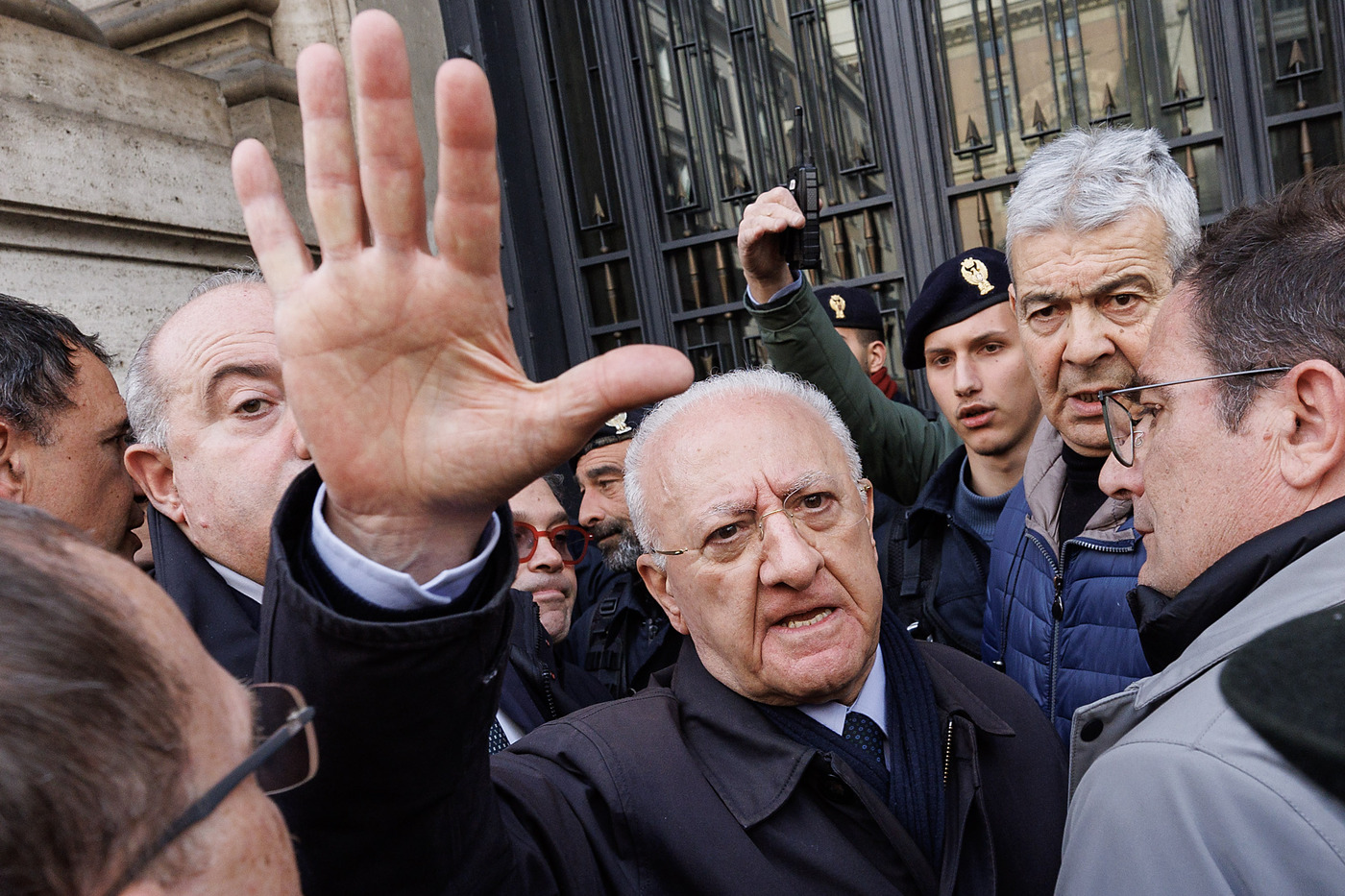 Autonomia, De Luca: “Era battuta, l’insulto lo ha rivolto Meloni a chi manifesta”