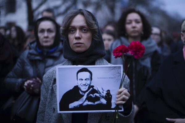 Proteste in tutto il mondo per la morte di Alexei Navalny