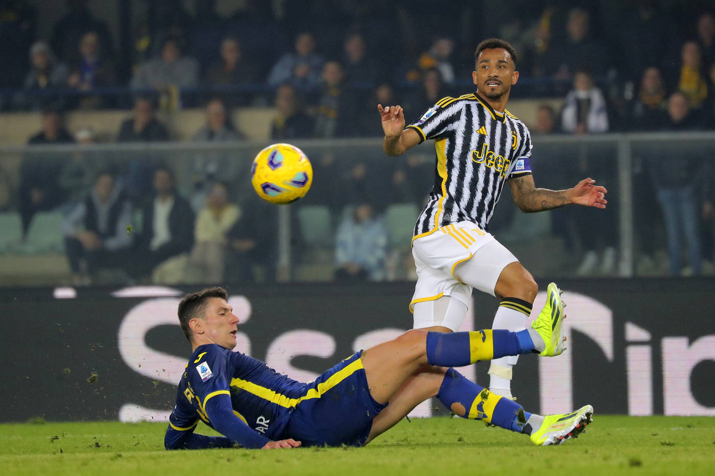 Juventus, stop 15 giorni per Danilo: escluse lesioni