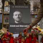 Navalny, ancora giallo sulla morte. Famiglia chiede restituzione corpo