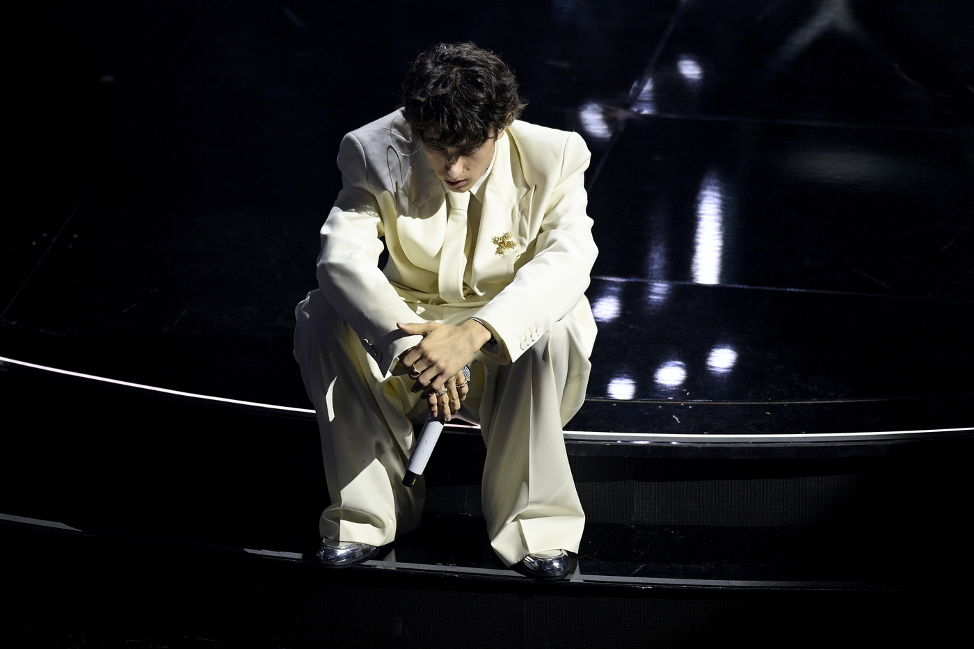 Da Sangiovanni a Tiziano Ferro, depressione per gli artisti. Psicologa: “Successo logora”