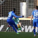 Niang, incidente stradale per l’attaccante dell’Empoli. La società: “Sta bene”