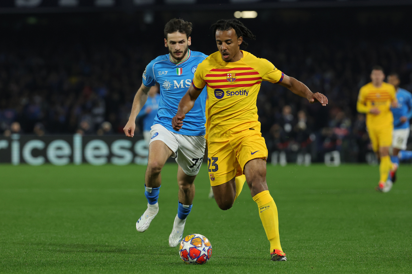 Champions League, Napoli-Barcellona 1-1