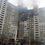 Due anni di guerra in Ucraina, Podolyak: “Russia può perdere, servono armi”