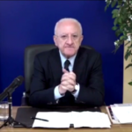 Campania, De Luca: “Meloni chieda scusa, stile da stracciarola”