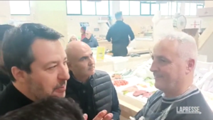 Cagliari, Salvini al mercato di San Benedetto