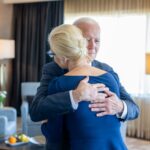 Biden vede la moglie di Navalny e annuncia nuove sanzioni a Mosca