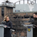 Meloni a Kiev con von der Leyen e Trudeau: “Ucraina combatte anche per noi”