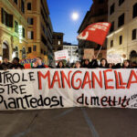 Roma, manifestazione studenti si trasforma in corteo verso Viminale